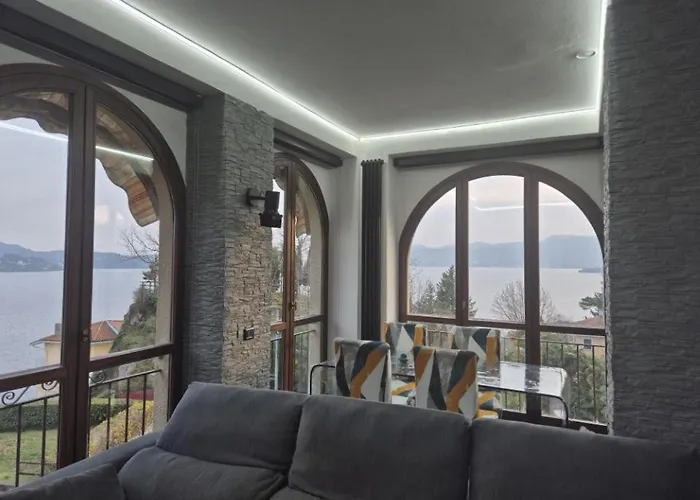 View Tower Διαμέρισμα Ghiffa